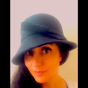 Navy vintage style hat